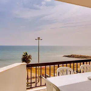 atlntico-view-beach-front-quarteira.hotelaalgarve.com/